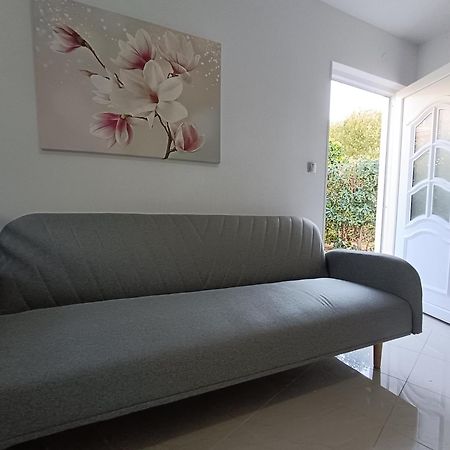 Apartment Kricin Baska  Bagian luar foto